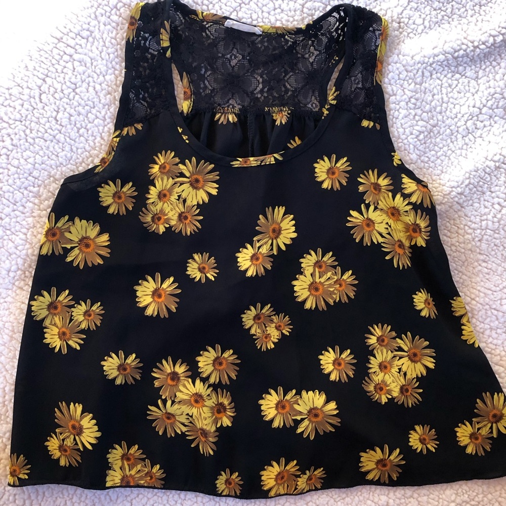 E&M Floral Sunflower Tank Top